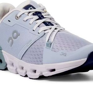 ON running cloudflyer 4